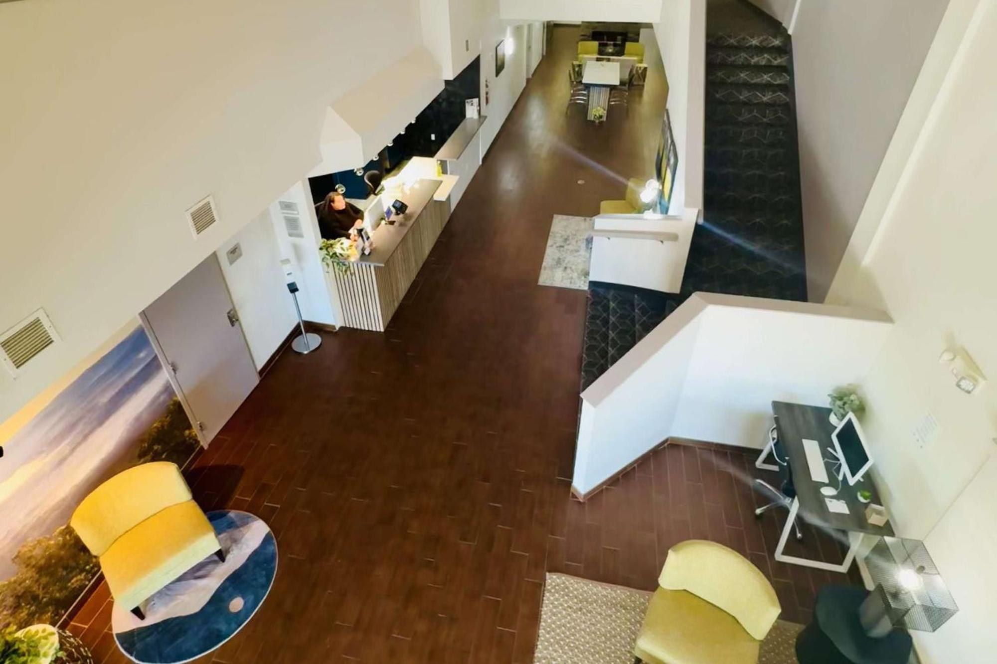 Clarion Pointe Albemarle Hotel Екстериор снимка