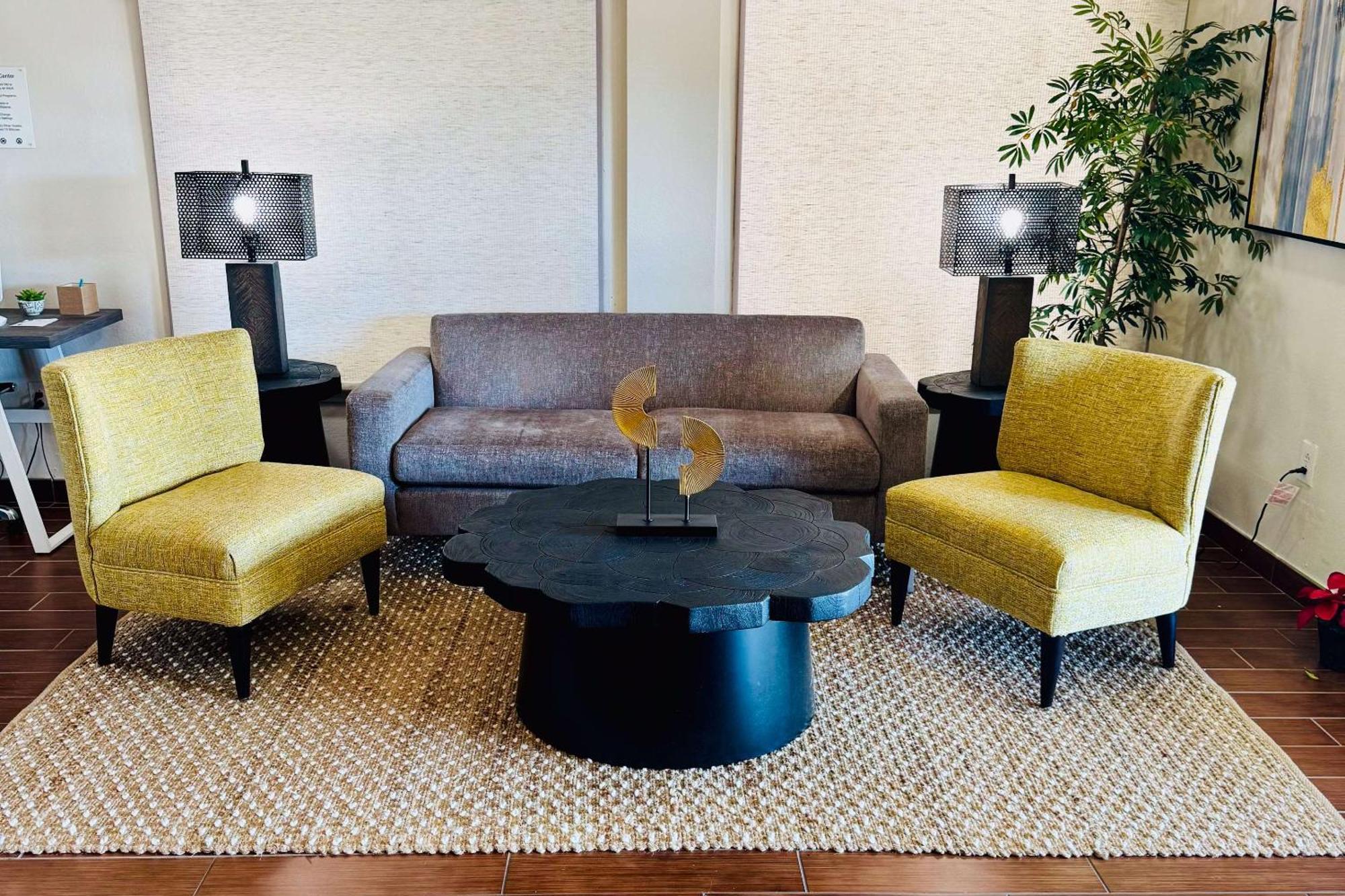 Clarion Pointe Albemarle Hotel Екстериор снимка
