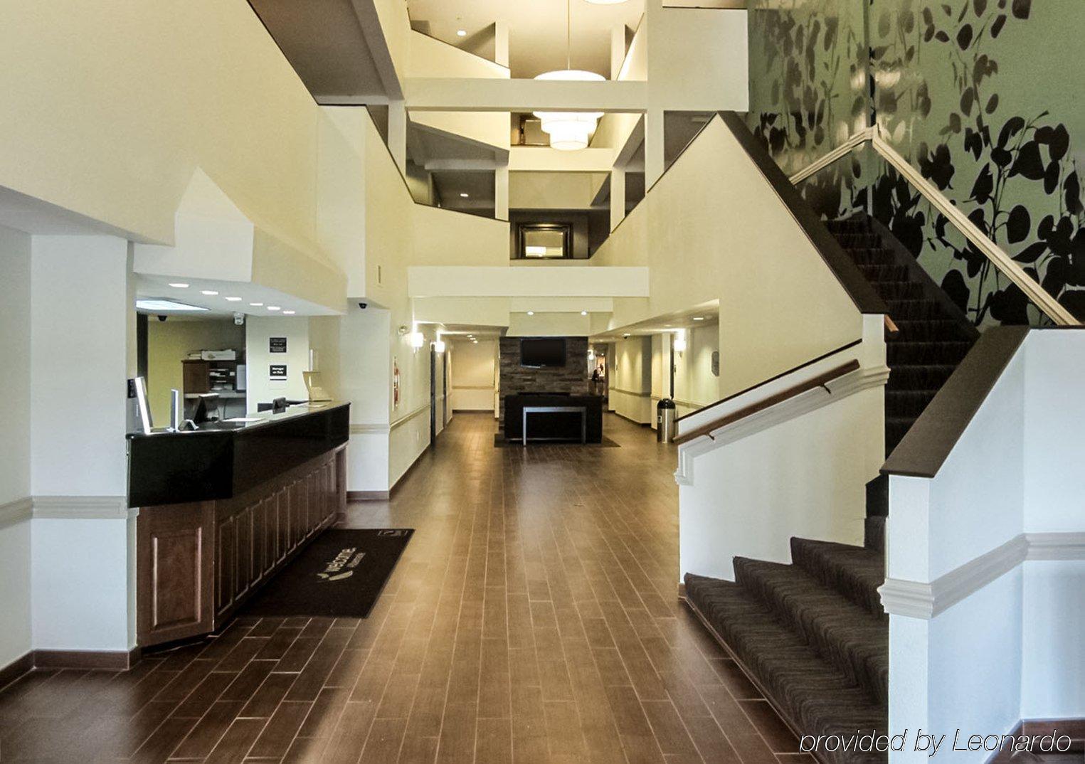Clarion Pointe Albemarle Hotel Екстериор снимка